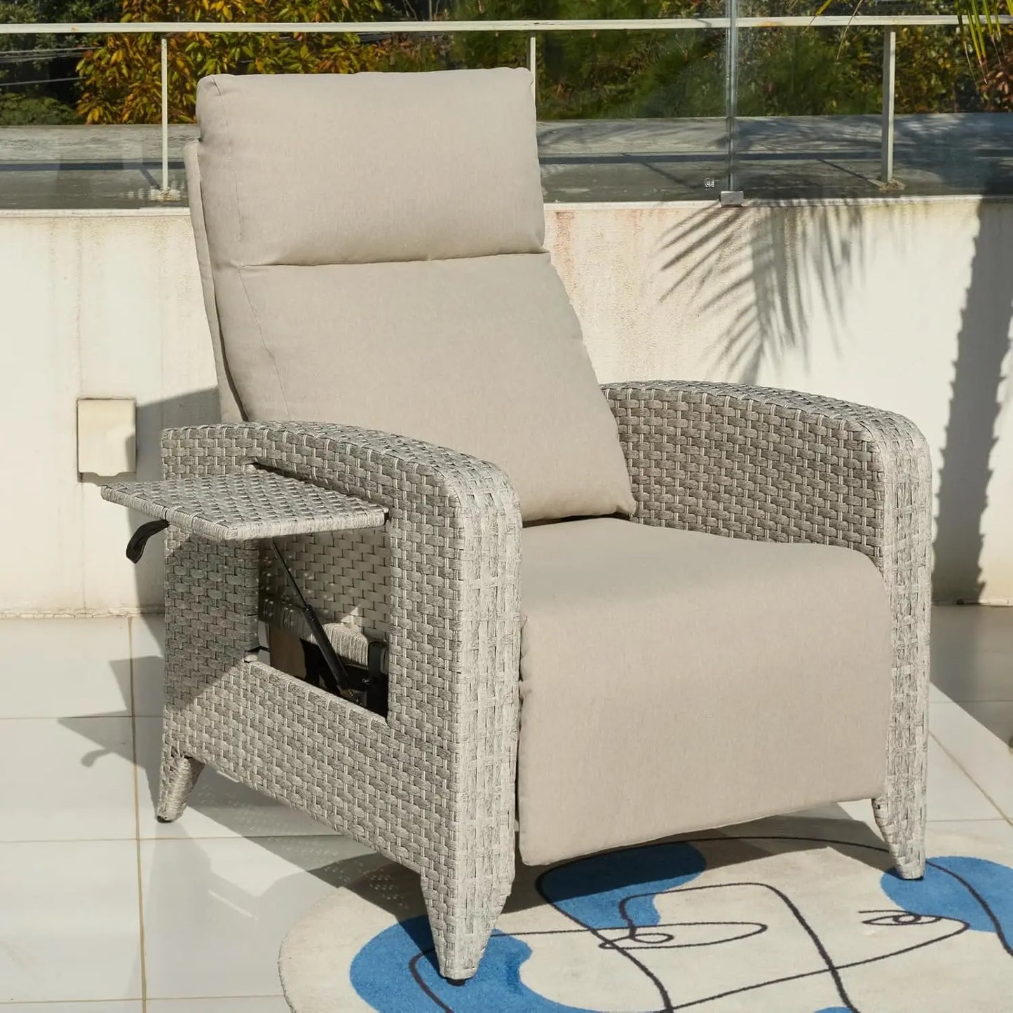 Outdoor Wicker Recliner Chair With Adjustable Backrest To 150 Degrees