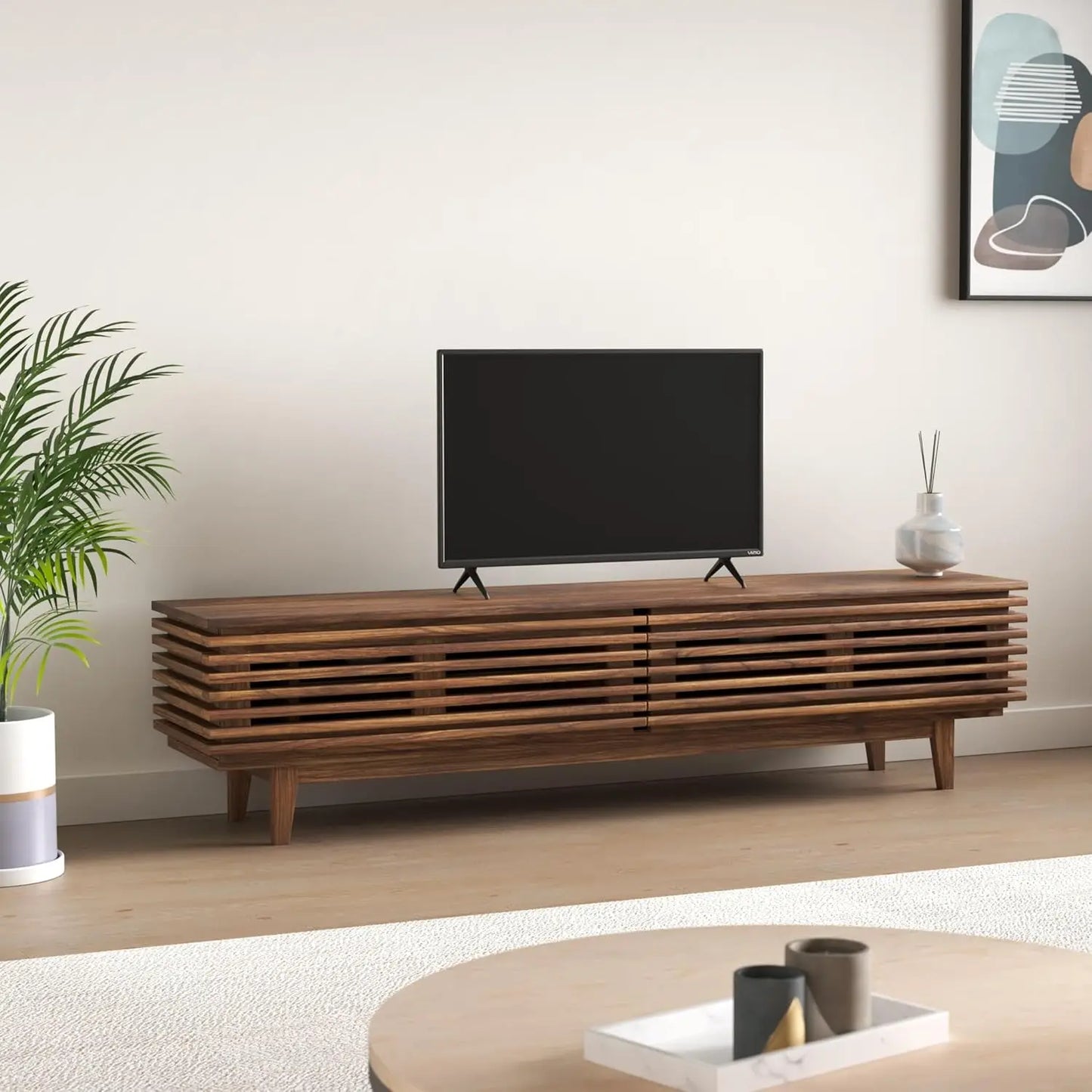 Smart TV With AirPlay Chromecast And Alexa Support