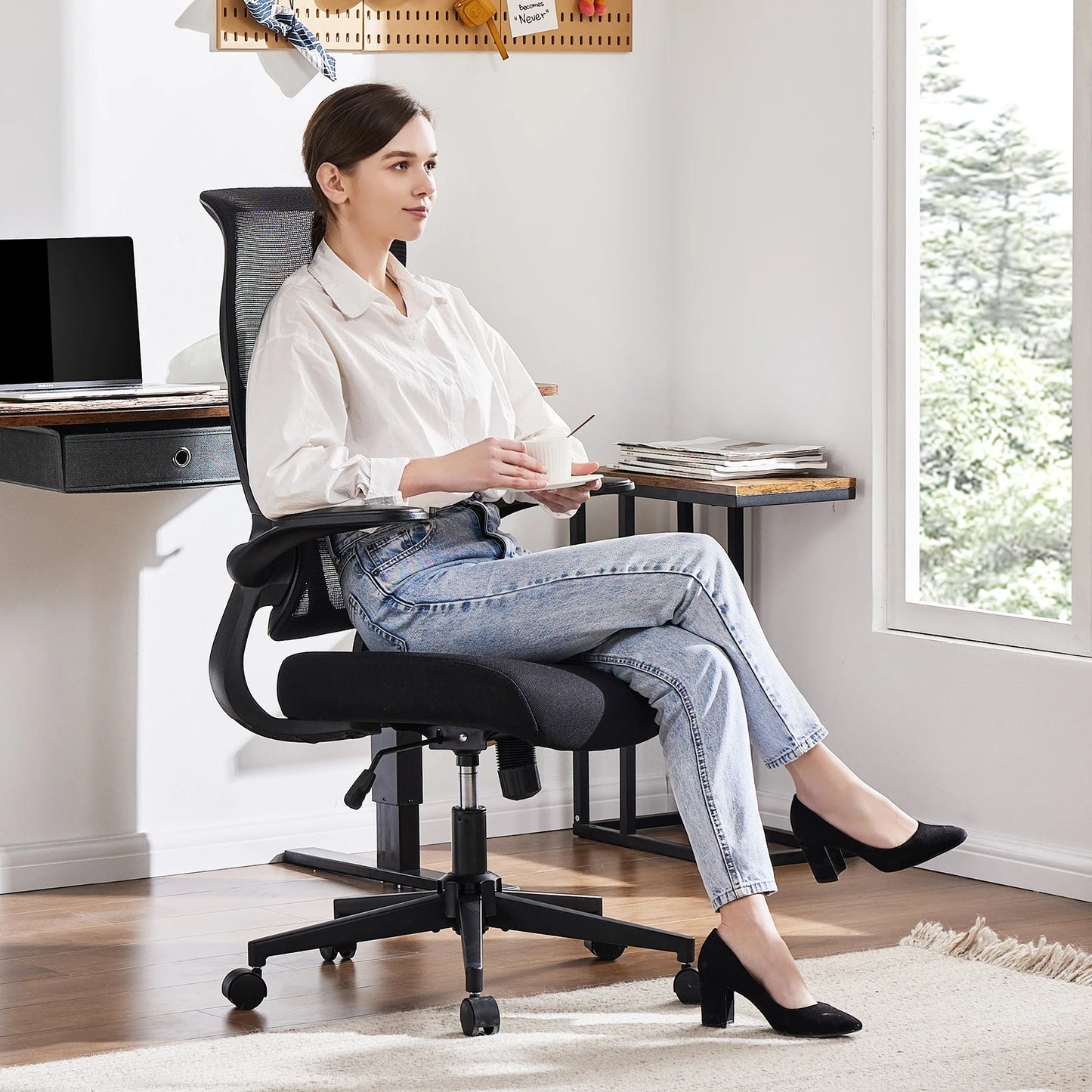 JHK Mesh Lumbar Support Ergonomic Office Chair With Armrests